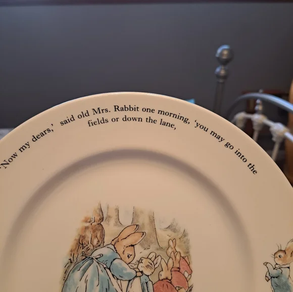 Vtg Wedgwood "Peter Rabbit" Plate - Made in England 1993 - Picture 5 of 6
